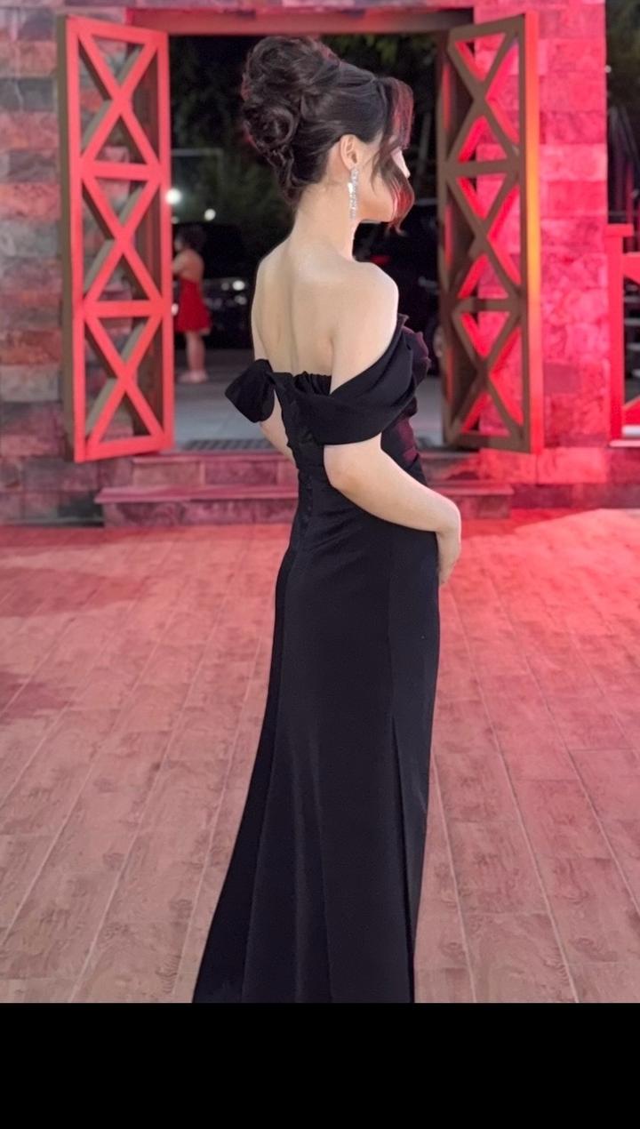 черное платье от malli