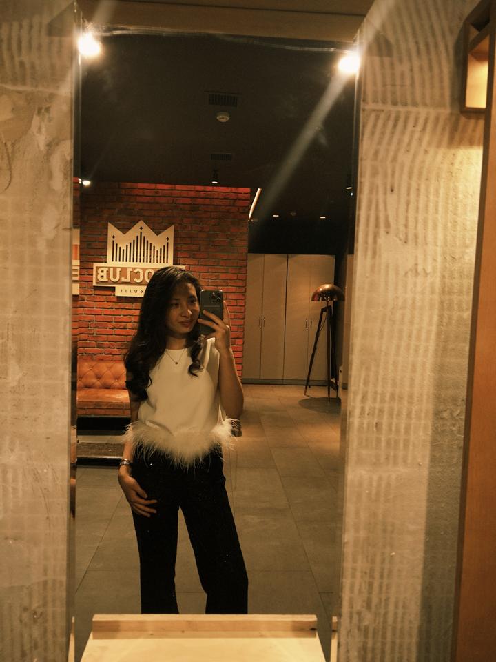 Брюки с пайетками