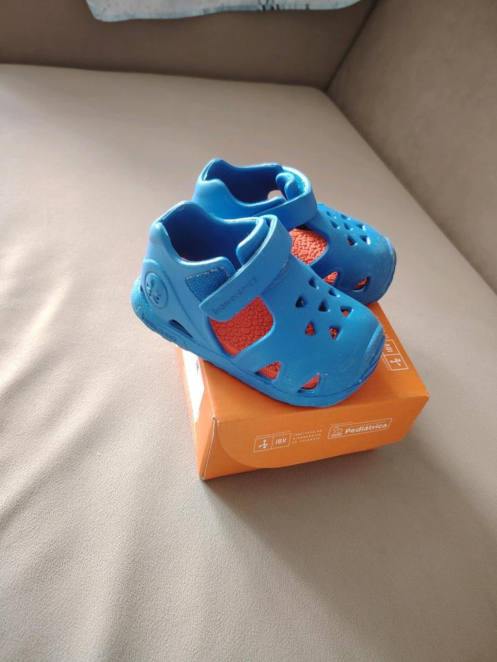 Biomecanics.Сандалии голубые, размер 20