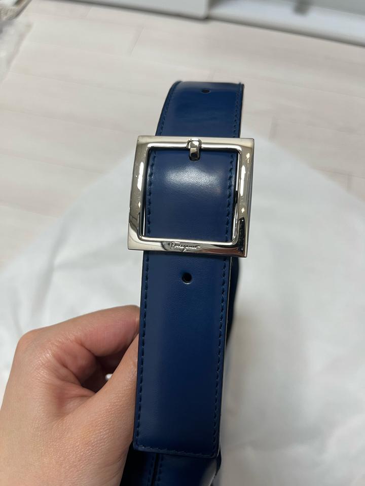 Ferragamo Gancini shoulder bag