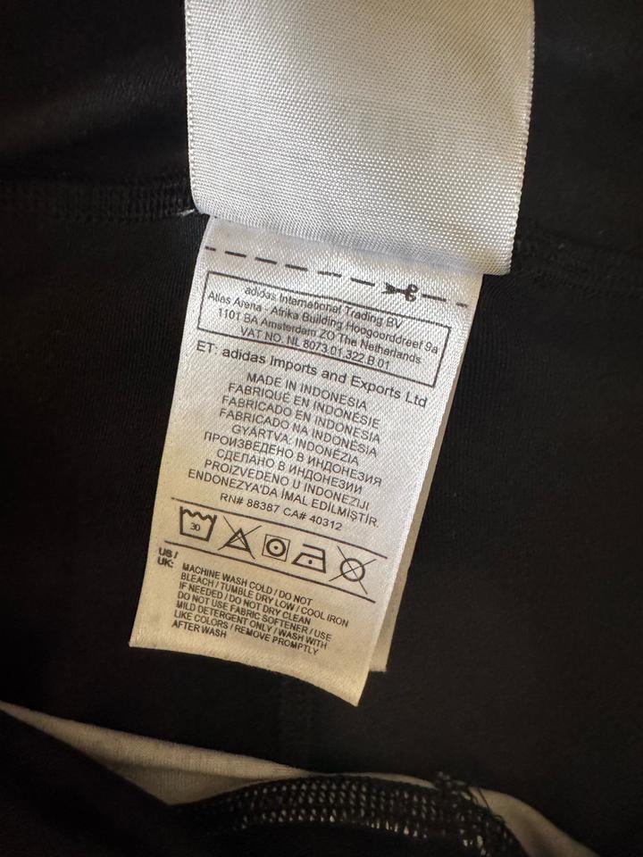 Спортивный костюм Adidas