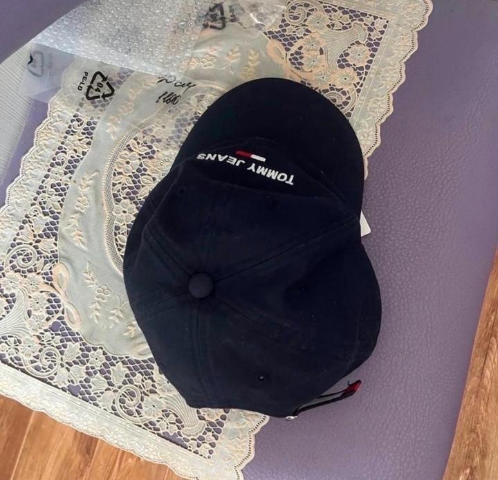 Tommy Hilfiger бейсболка оригинал