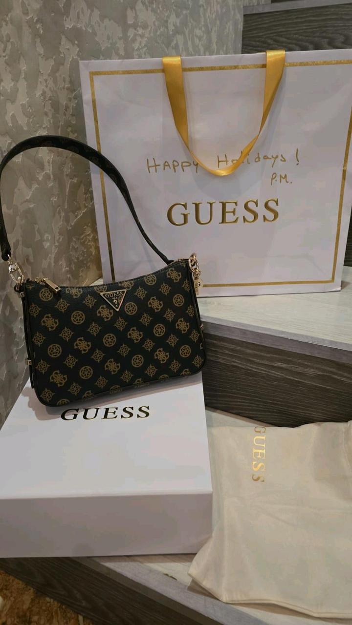 Сумка Guess