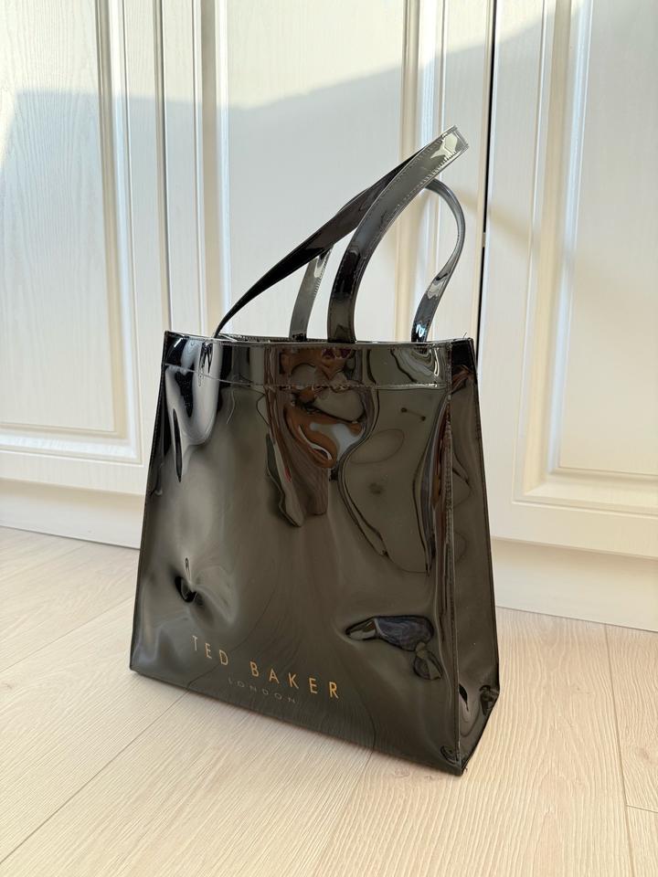 Черная сумка TED BAKER