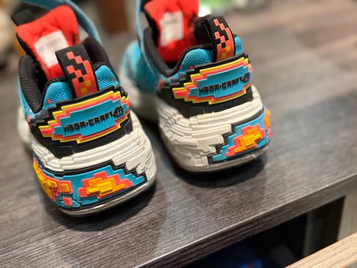 Кроссовки Skechers