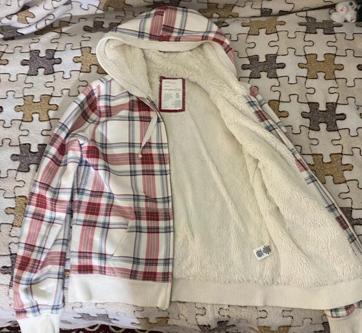 Зип кофта с капюшоном/Толстовка с молнией