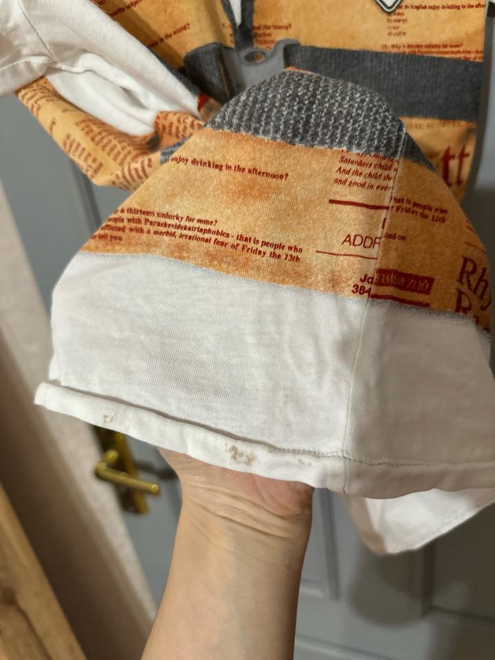 Винтажная футболка John Galliano с эффектным дизайнерским принтом