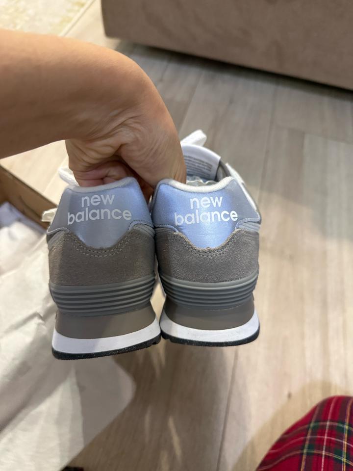 Кроссовки женские newbalance