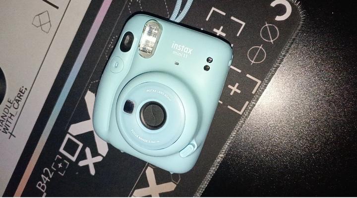 Instax mini 11