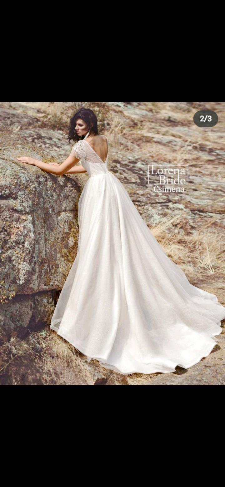 Свадебное платье испанского брэнда Lorena bride