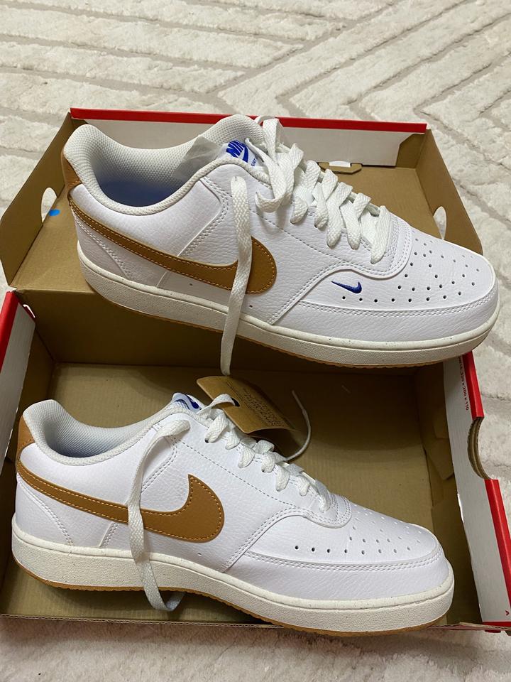 Кроссовки от Nike