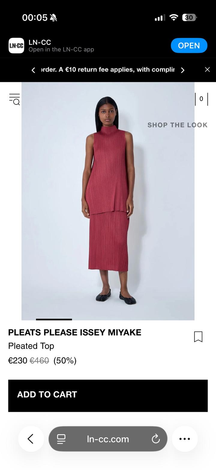 Топ Pleats Please Issey Miyake