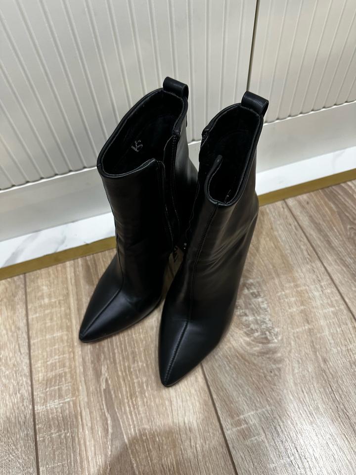 Весенний обувь