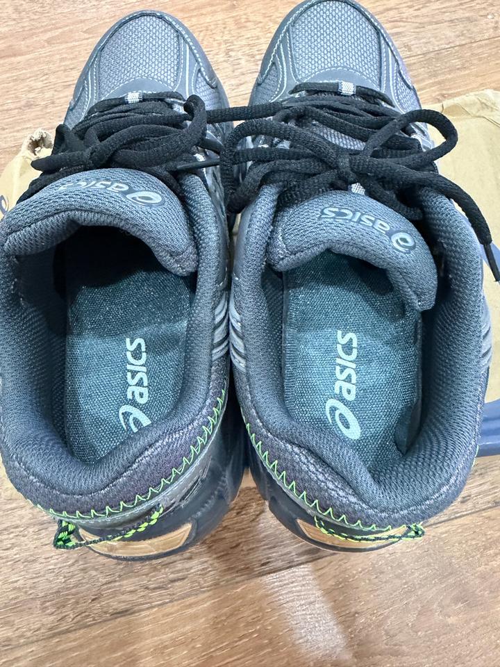 Кроссовки ASICS Gel-Kahana 8