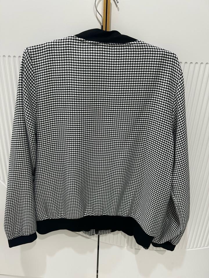 Кофточка фирмы my twins