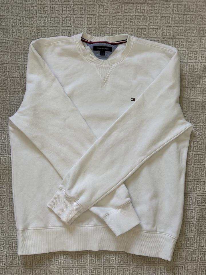 Свитшот белый Tommy Hilfiger