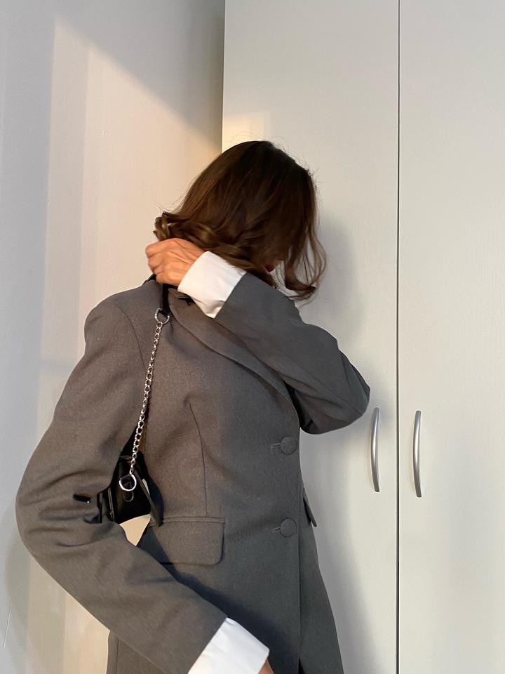 Пиджак серый