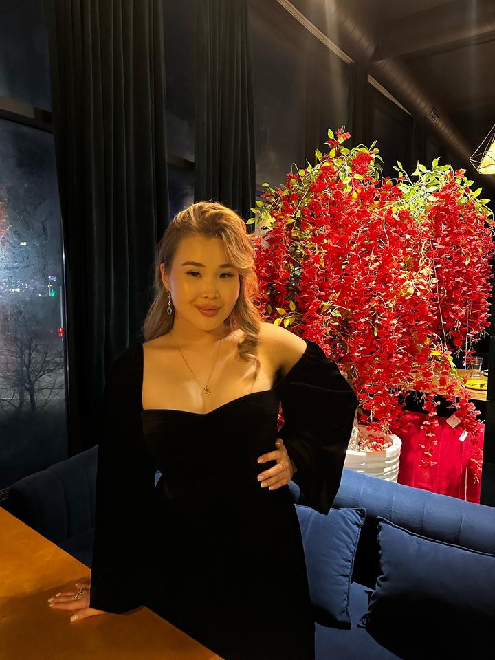 Черное короткое платье на корсете Lichi brand