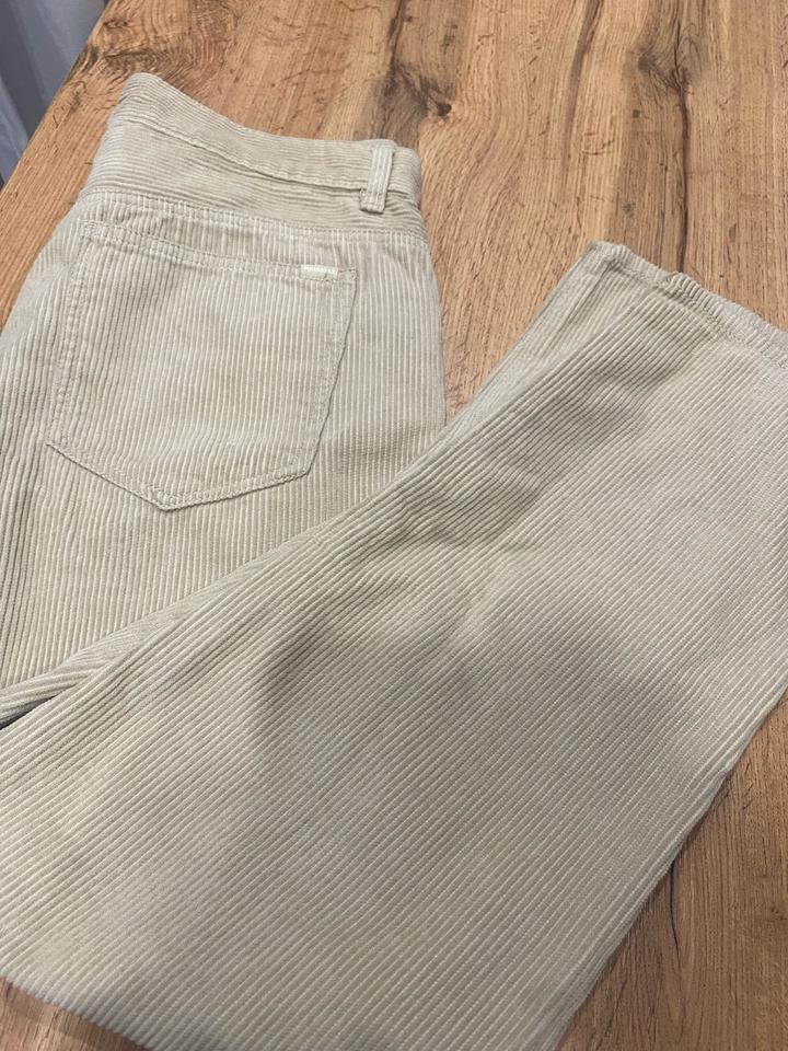 Вельветовые штаны Pull&Bear