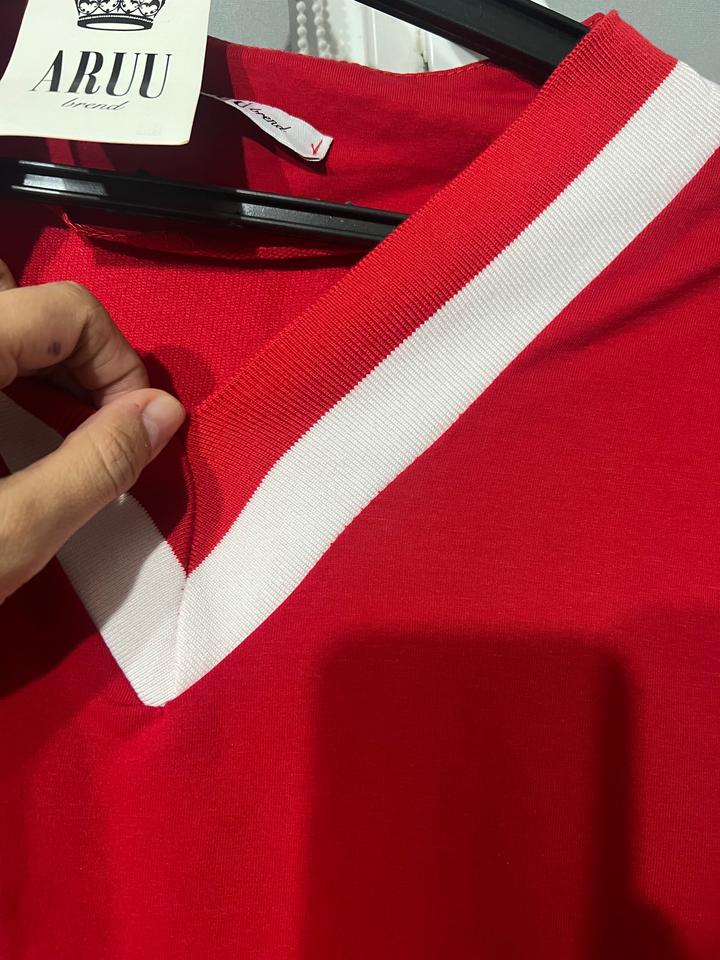 Красное платье