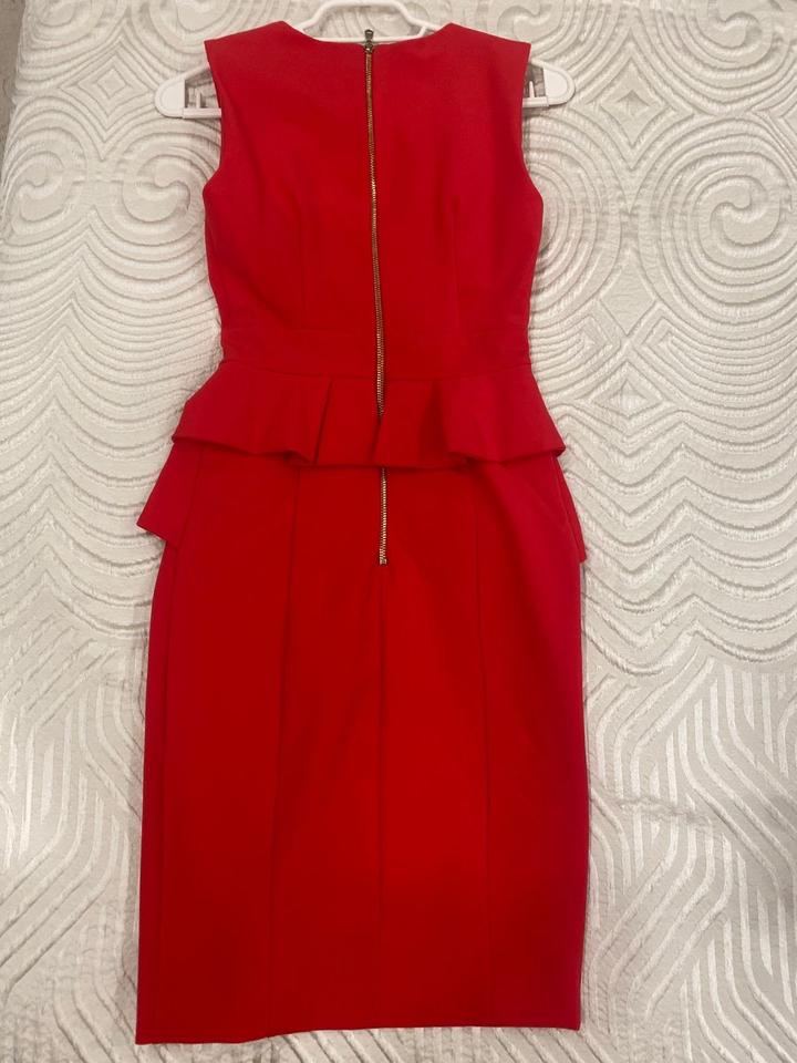 Красное платье Италия