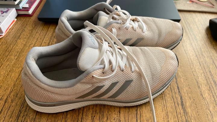 Спортивные кроссовки Adidas Bounce 37,5