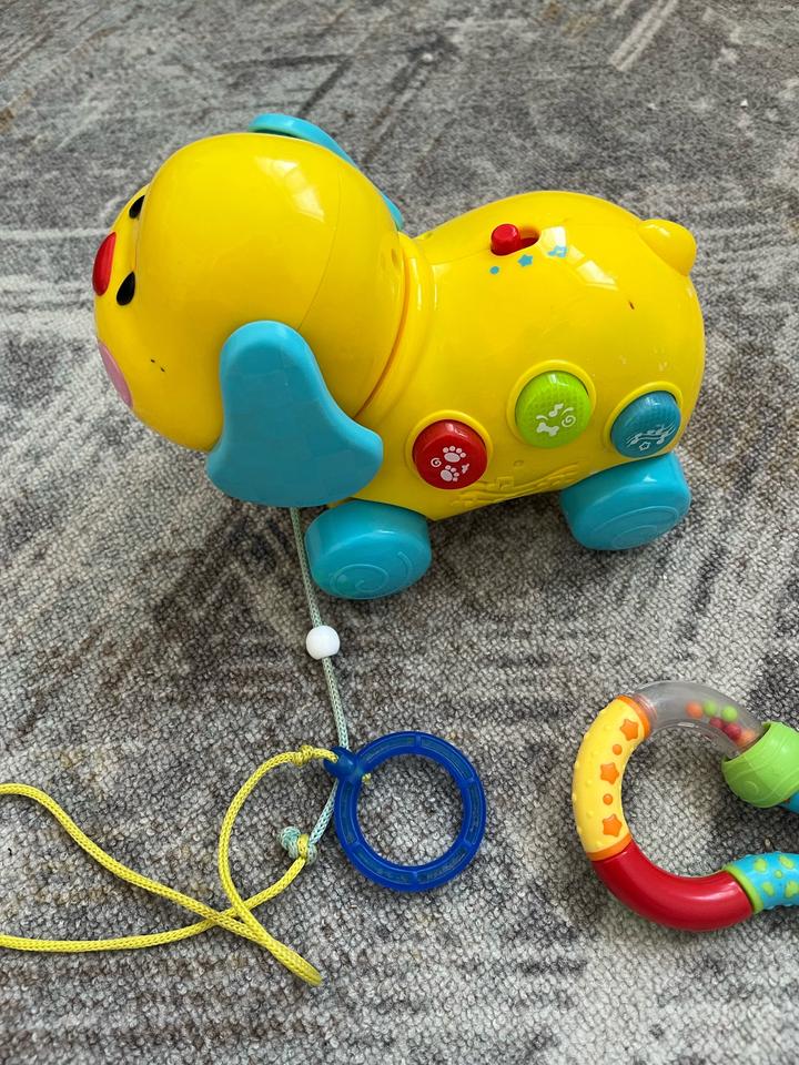 Игрушки с детского мира