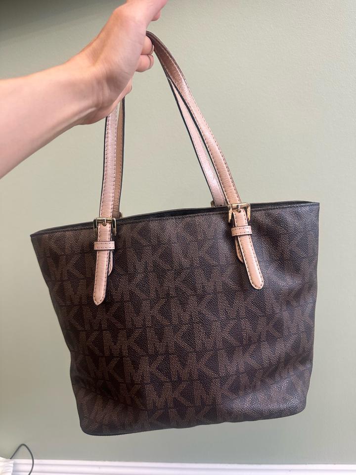 Сумка от Michael Kors