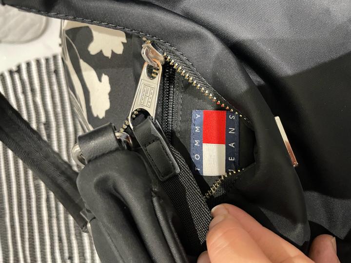 Сумка Tommy Hilfiger