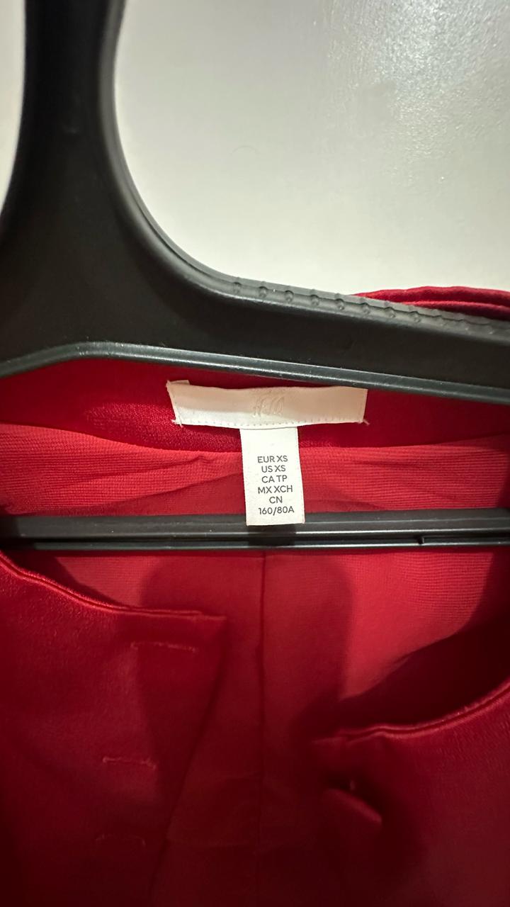 Кофта красное H&M