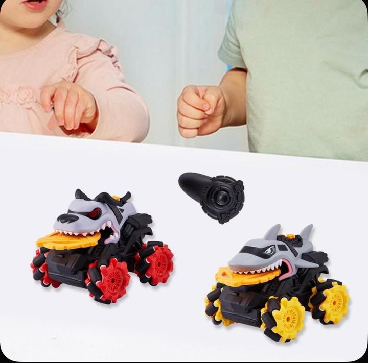 Машинка на пульте управления