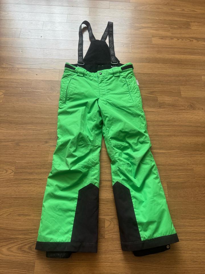 Зимний комплект Reima куртка и штаны, очень тёплый