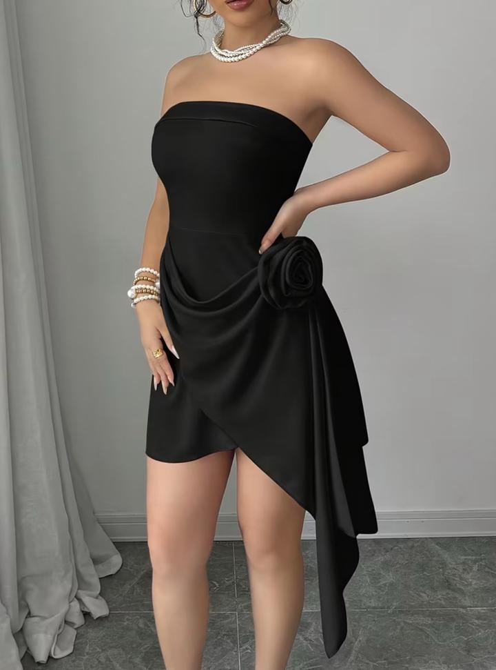 Черное платье