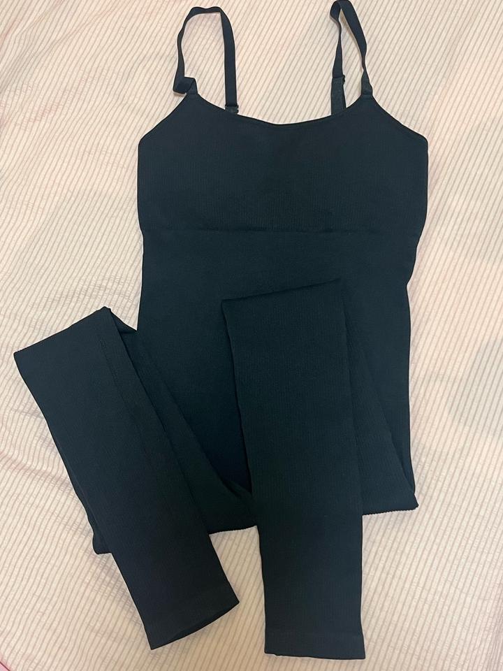 Фитнес комбинезон