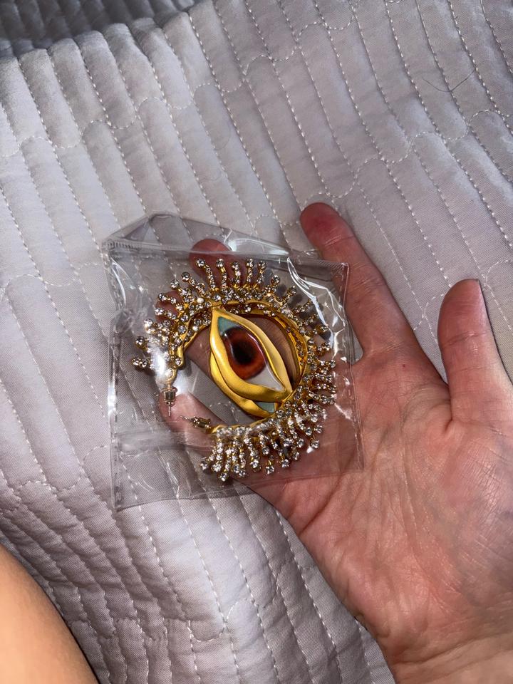 Серьги глаза