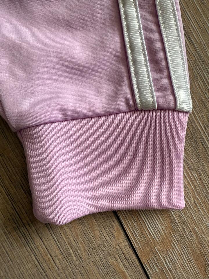 Штаны на девочку adidas нежно розового цвета