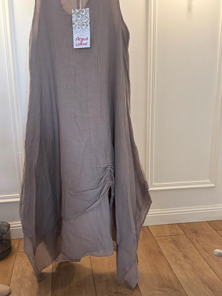 Итальянское платье из льна.