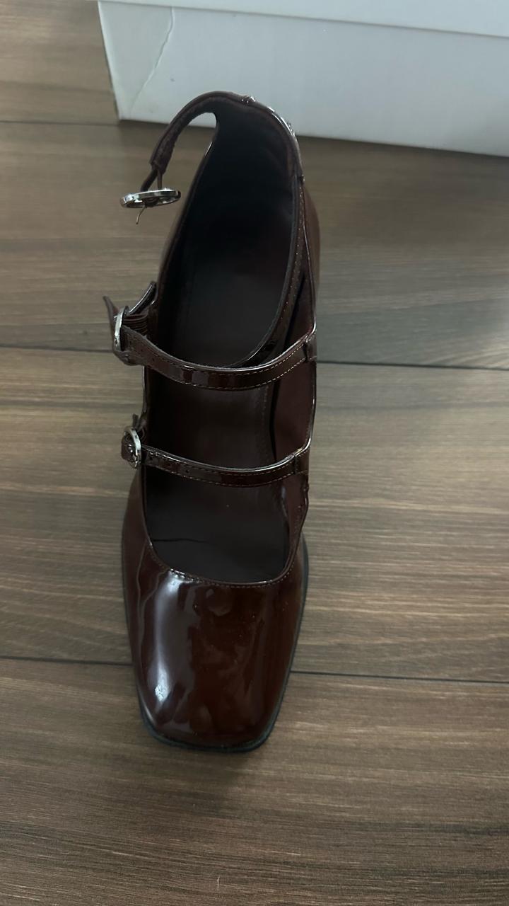 Бордовые туфельки от BERSHKA