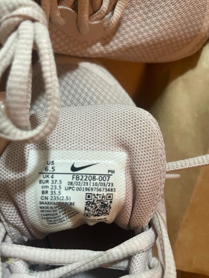 Кроссовки Nike, Adidas, Reebok, New Balance, Guess, Michael Kors, Tommy H,