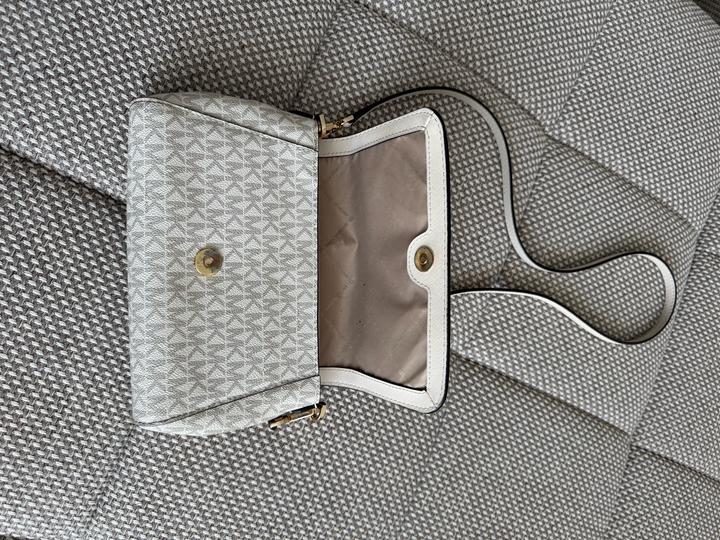 Сумка кросс боди Michael Kors