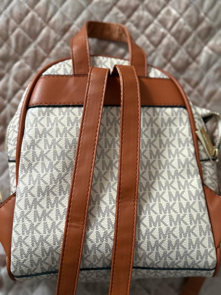 Рюкзак Michael Kors
