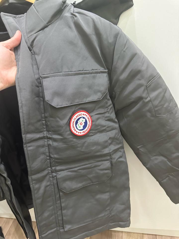 Продаю куртку зимняя