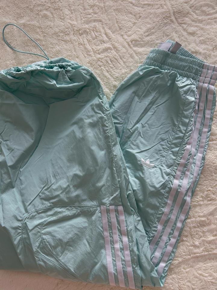 спортивные штаны adidas