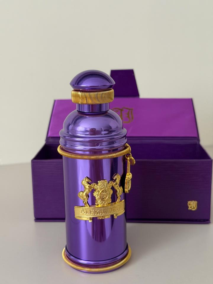 Парфюм от Alexandre J.