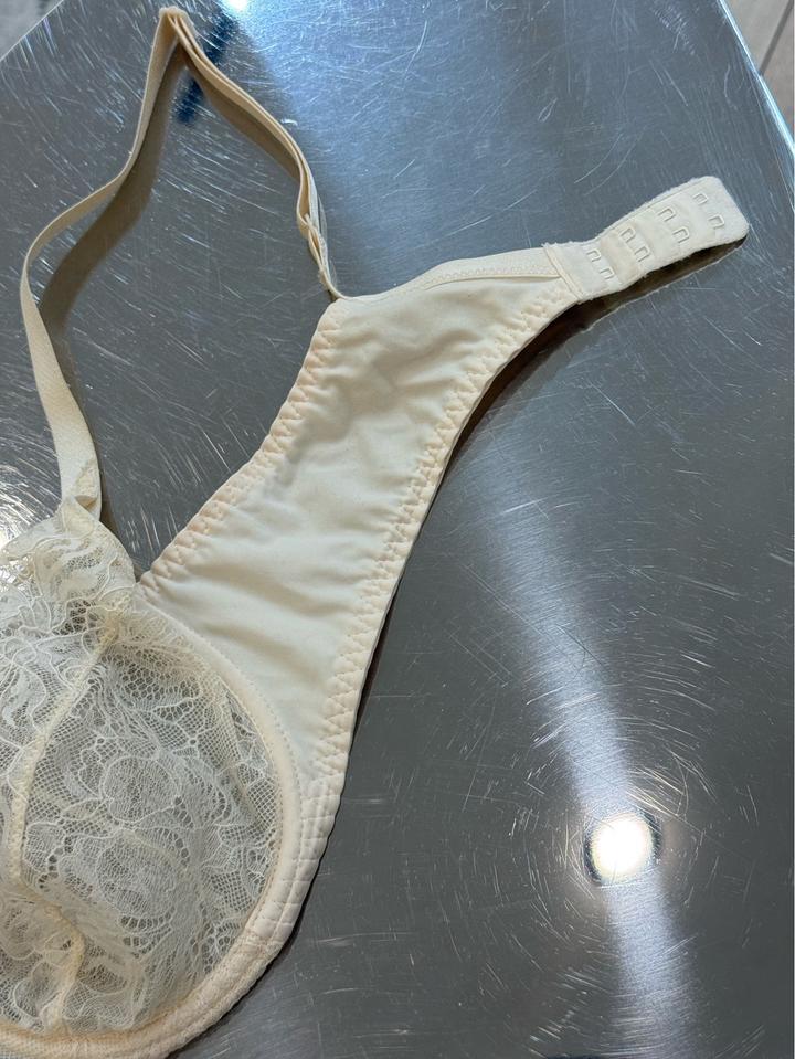 Бюстгальтер