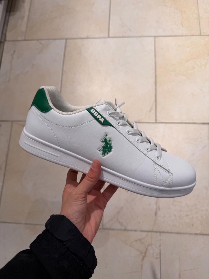 Кроссовки мужские