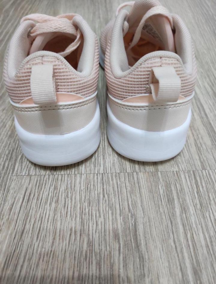 Детские кроссовки adidas