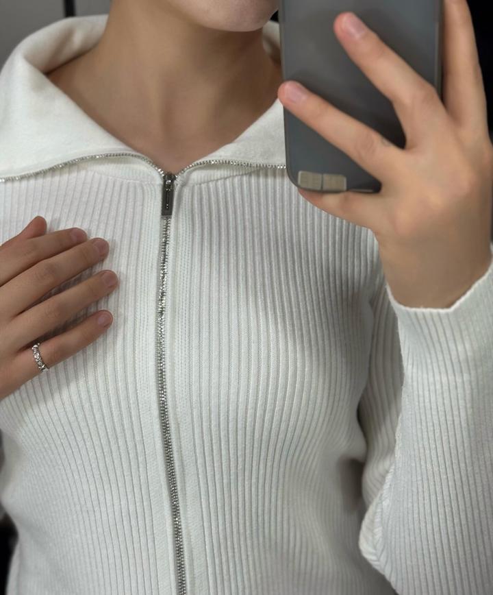 Кофта белая