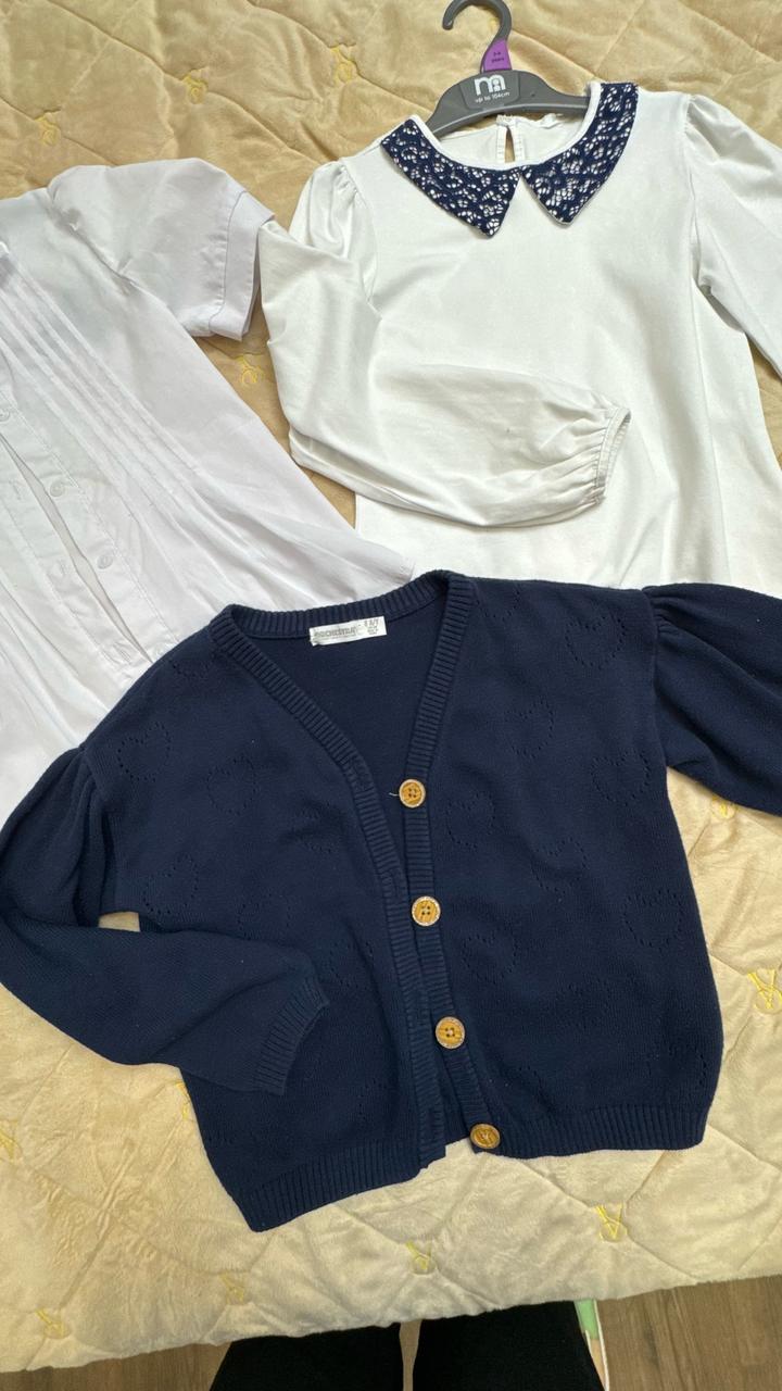 Блуза кофта .