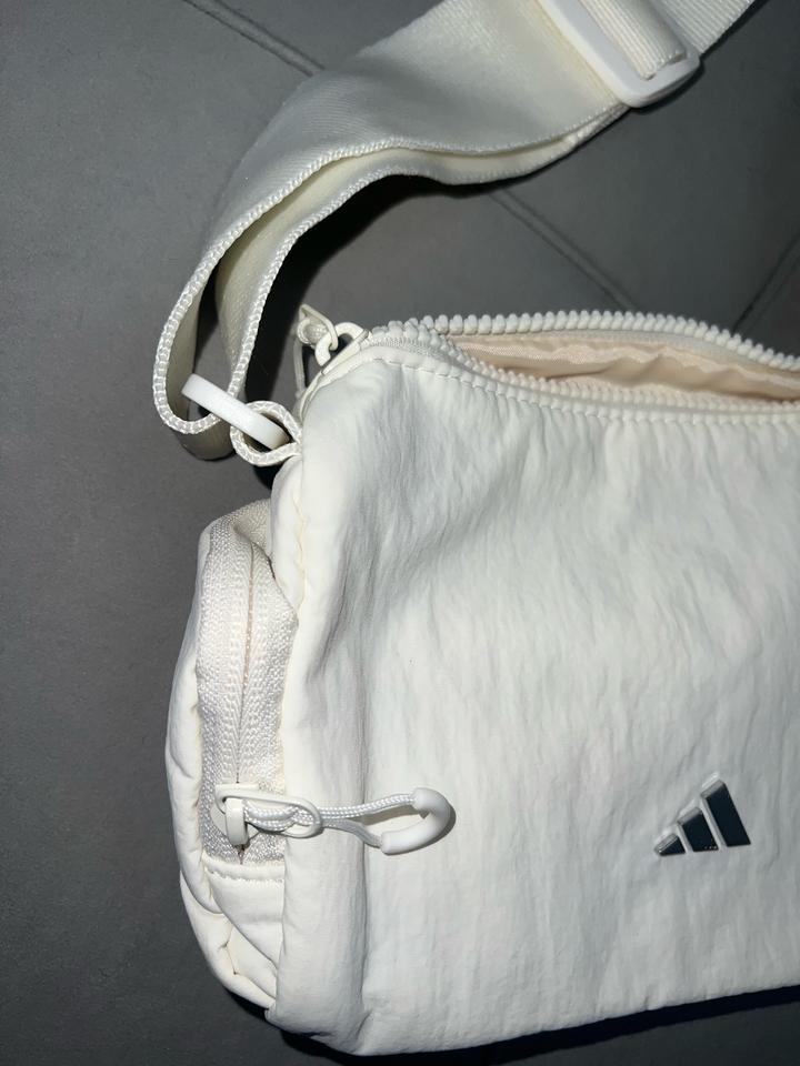 Adidas сумка crossbody новая